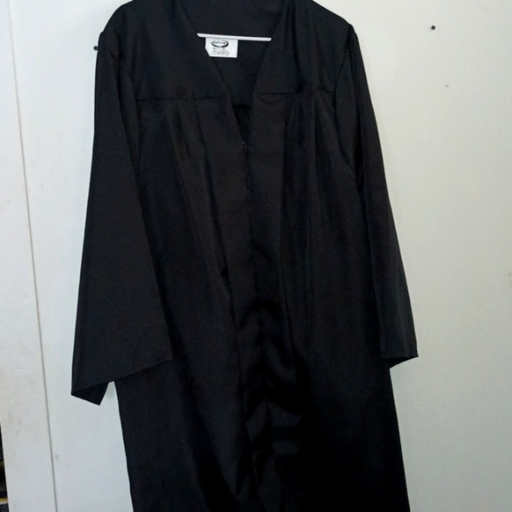 Black Josten Graduation Gown